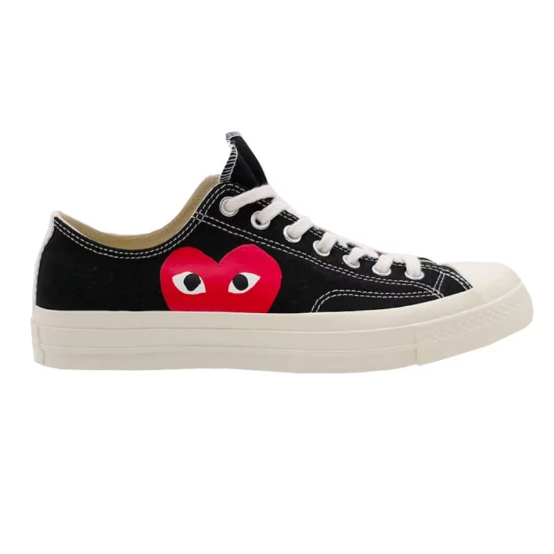 Play Comme Des Garcons Converse Low Top - Black - Michael Chell